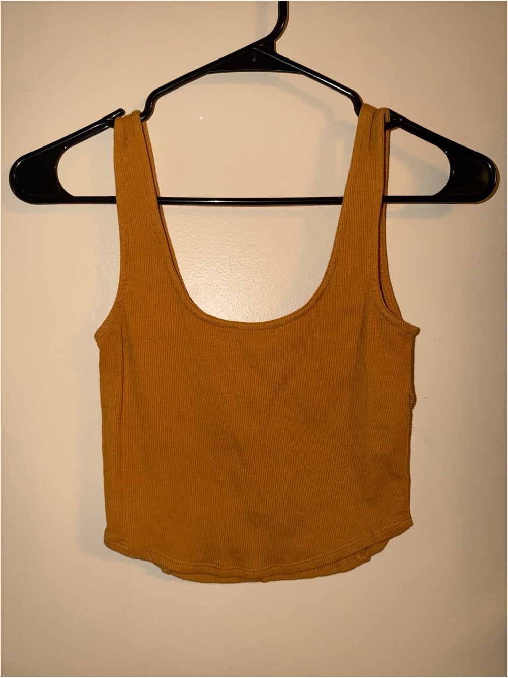 Forever 21 Ribbed Crop Top - Picture 2 of 3
